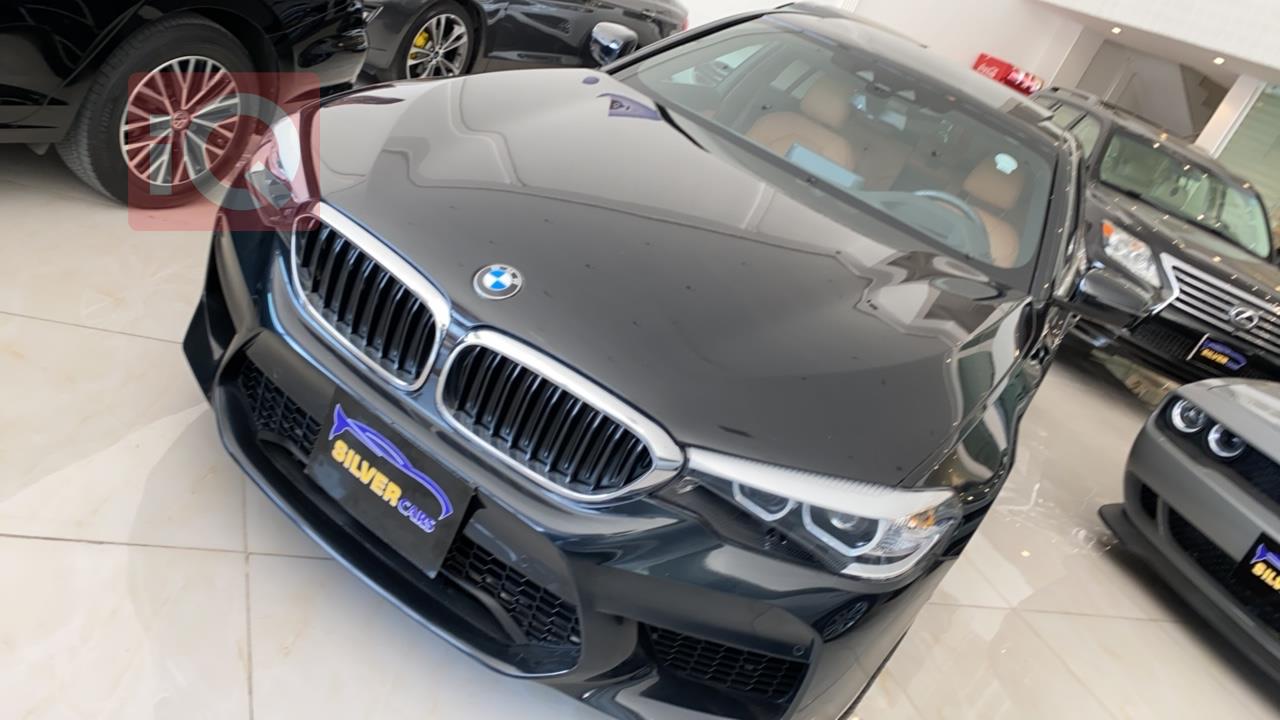 بی ئێم دەبڵیو سیریەس 5